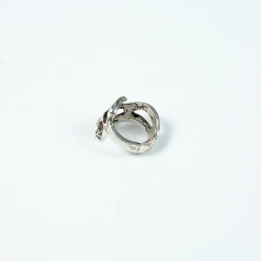 Amorfo Ring